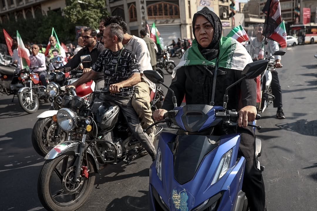 تصاویری از موتور سواری بانوان جانفدا در روز جمعه