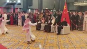 چینی ها به ربات ها رقص شمشیر یاد دادند | ببینید
