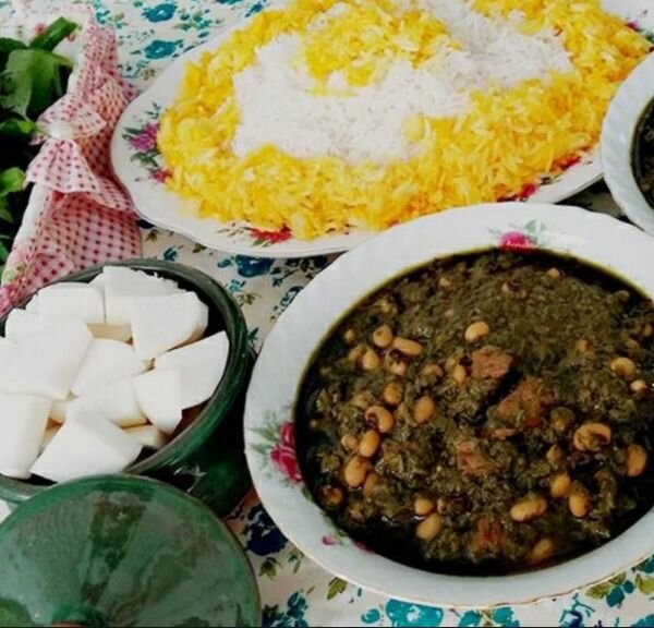 قورمه سبزی جنوبی چه فرقی با نسخه اصلی آن دارد؟