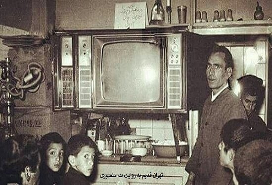 تماشای جهان از جعبه جادو | نگاهی به دهه‌های آغازین حضور تلویزیون در ایران و تبدیل‌شدن آن به مهم‌ترین پدیده مدرن خانه‌ها