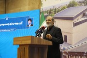 شهرداری در خط مقدم خدمت به مردم قرار دارد