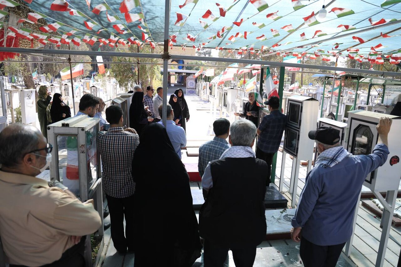 نخستین اردوی راهیان نور تهران نخستین اردوی راهیان نور تهران