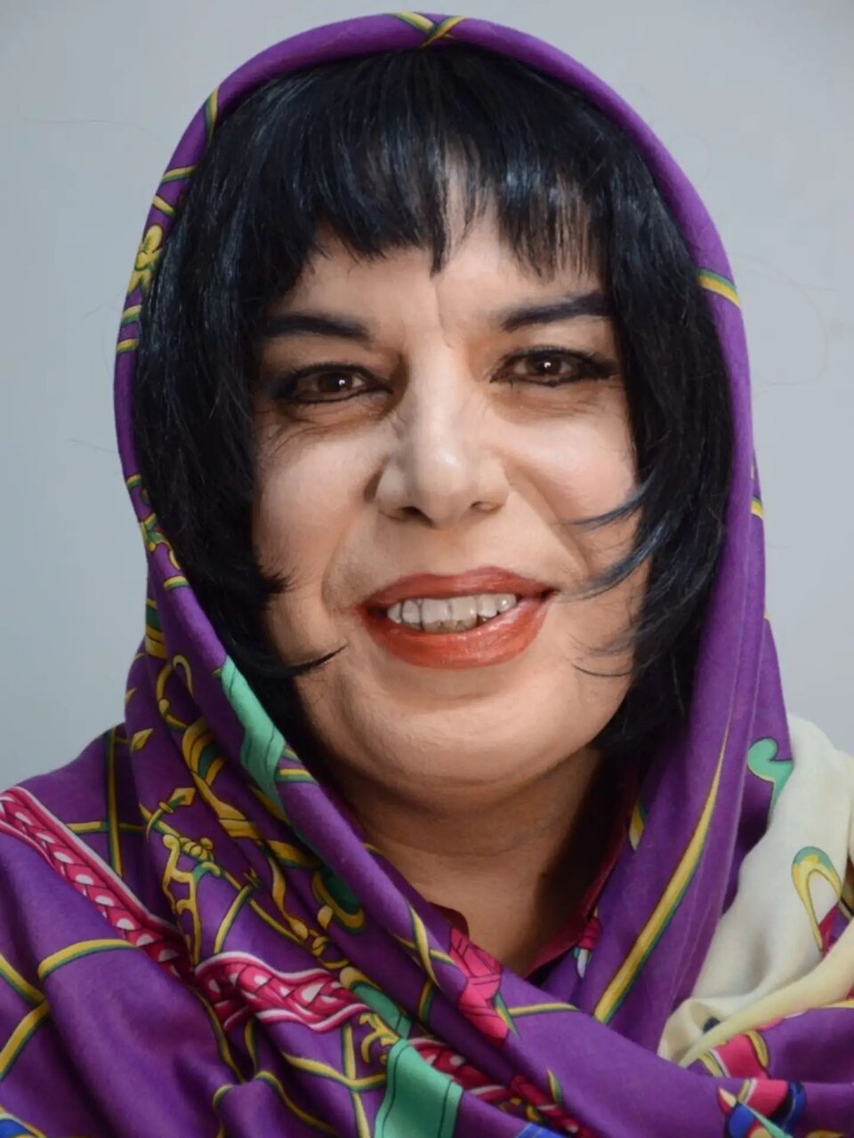 تصویر جالب از گریم سنگین عباس جمشیدی‌فر در فیلم سینمایی «خانم والده»