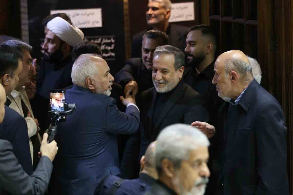 تصاویر سفرای عربستان و افغانستان در مراسم ترحیم خواهر عراقچی