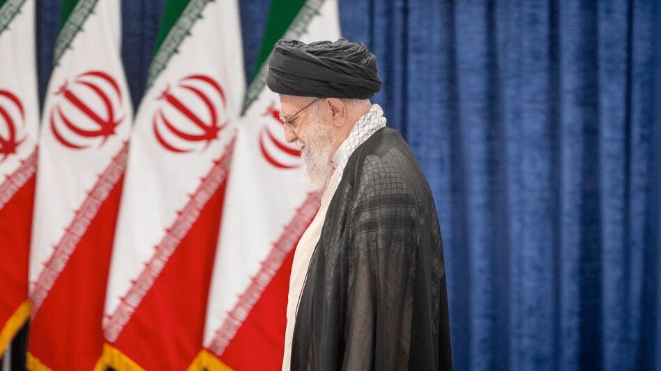 رهبر شهید