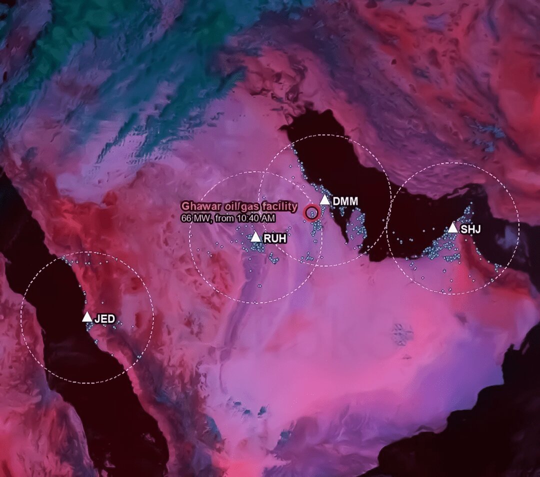 گرمای غیرمعمول بر فراز بزرگ‌ترین میدان نفتی خشکی جهان؛ حُرم آتش  بعد از این اتفاق رخ داد + تصویر ماهواره