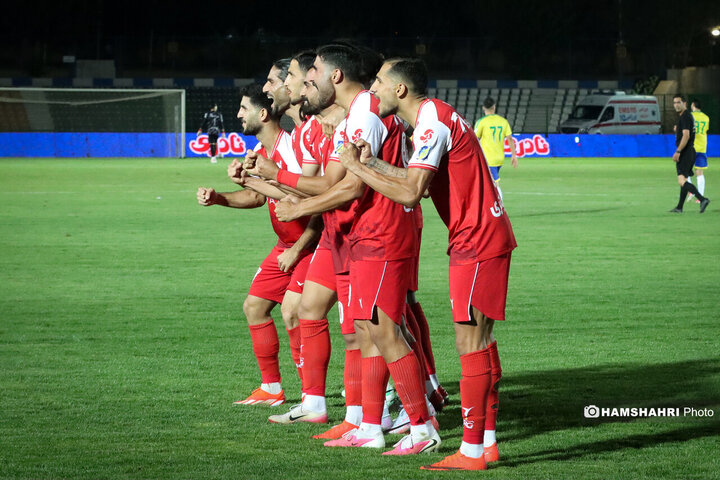 تصاویر بازی پرسپولیس ۳ - صنعت نفت ۱