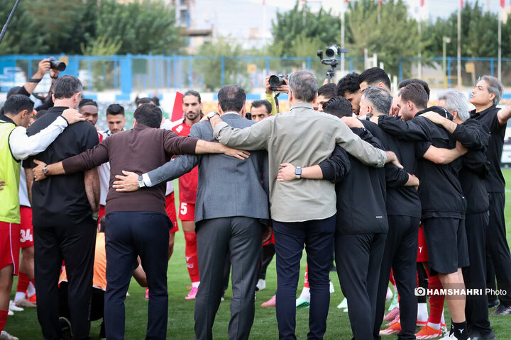 تصاویر بازی پرسپولیس ۳ - صنعت نفت ۱