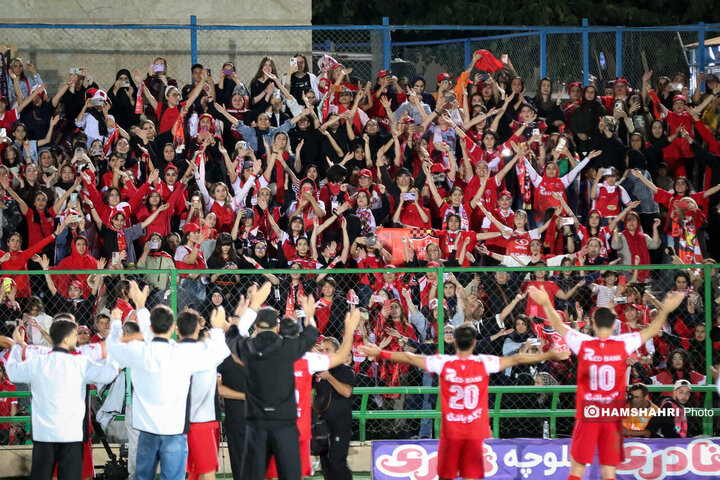 تصاویر بازی پرسپولیس ۳ - صنعت نفت ۱