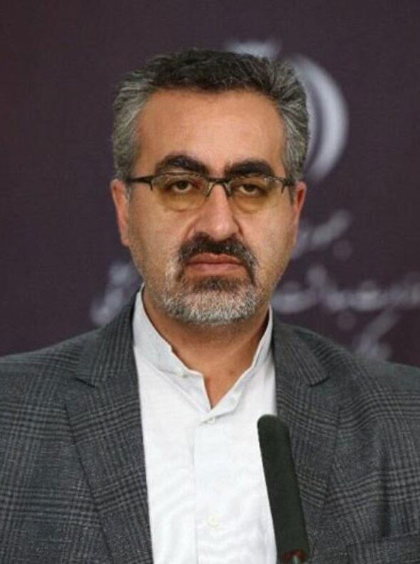 ماجرای سم آفلاتوکسین در شیر دوباره داغ شد | واقعا شیر و ماست سنتی سالم‌تر است یا صنعتی؟