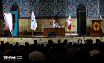 زاکانی در جمع ادوار بسیج دانشجویی: برای عبور از شرایط جنگی بن‌بستی نداریم