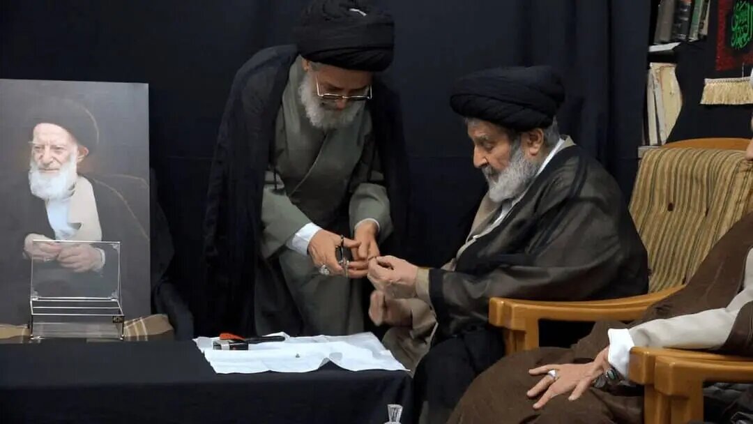 مهر مرحوم آیت‌الله شبیری زنجانی شکسته شد | تصاویر