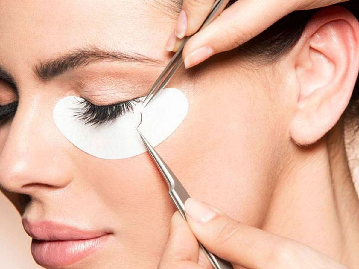 مژههای بلند به چه قیمتی؟ ۳ خطری که باید بشناسید