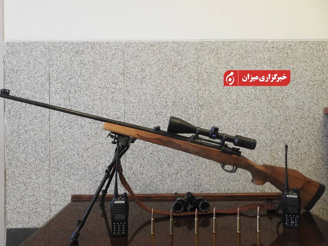تصاویر تجهیزات کشفشده از تروریست مسلح که امروز اعدام شد