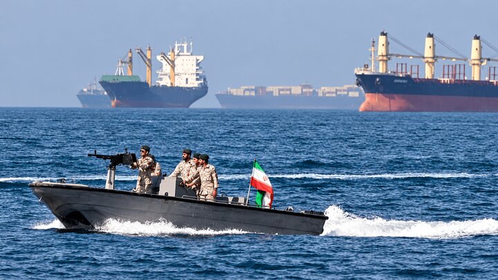 نیروی دریایی سپاه پیام هشدار داد + متن پیام