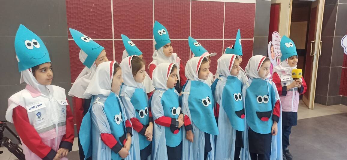 چه خبر از مناطق؟ از جشن زنگ آب در جماران تا غرس ۳۵ هزار اصله درخت در غرب تهران&nbsp;