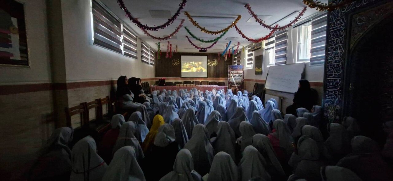 چه خبر از مناطق؟ از جشن زنگ آب در جماران تا غرس ۳۵ هزار اصله درخت در غرب تهران&nbsp;