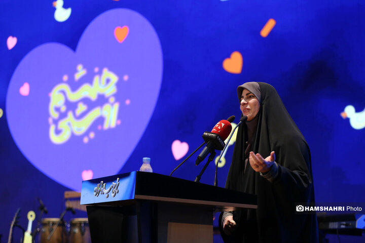 برنامه چشم روشنی و رونمایی از تمبر چشم روشنی