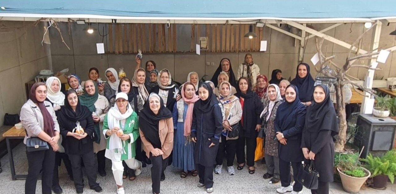 چه خبر از مناطق؟ از نصب تابلوهای پناهگاه امن تا اجرای رویداد «خانه شهر» در بوستان های بانوان