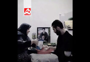 تصاویری از جانباز قطع عضو دهه هشتادی + ویدئو | بوسه مادر بر دستان فرزندش