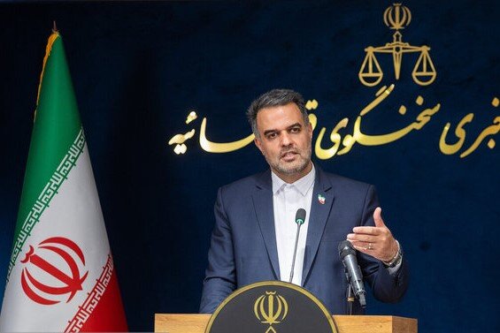 تشکیل پرونده قضائی برای یک معاون وزیر | هشدار به مردم درباره «دلالان قضایی» | آخرین وضعیت پرونده شهادت نصرت افتخاری | واکنش به ادعاهای یهودستیزی