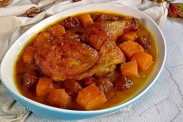 با کدو حلوایی این خورش ملس پاییزی را درست کن!