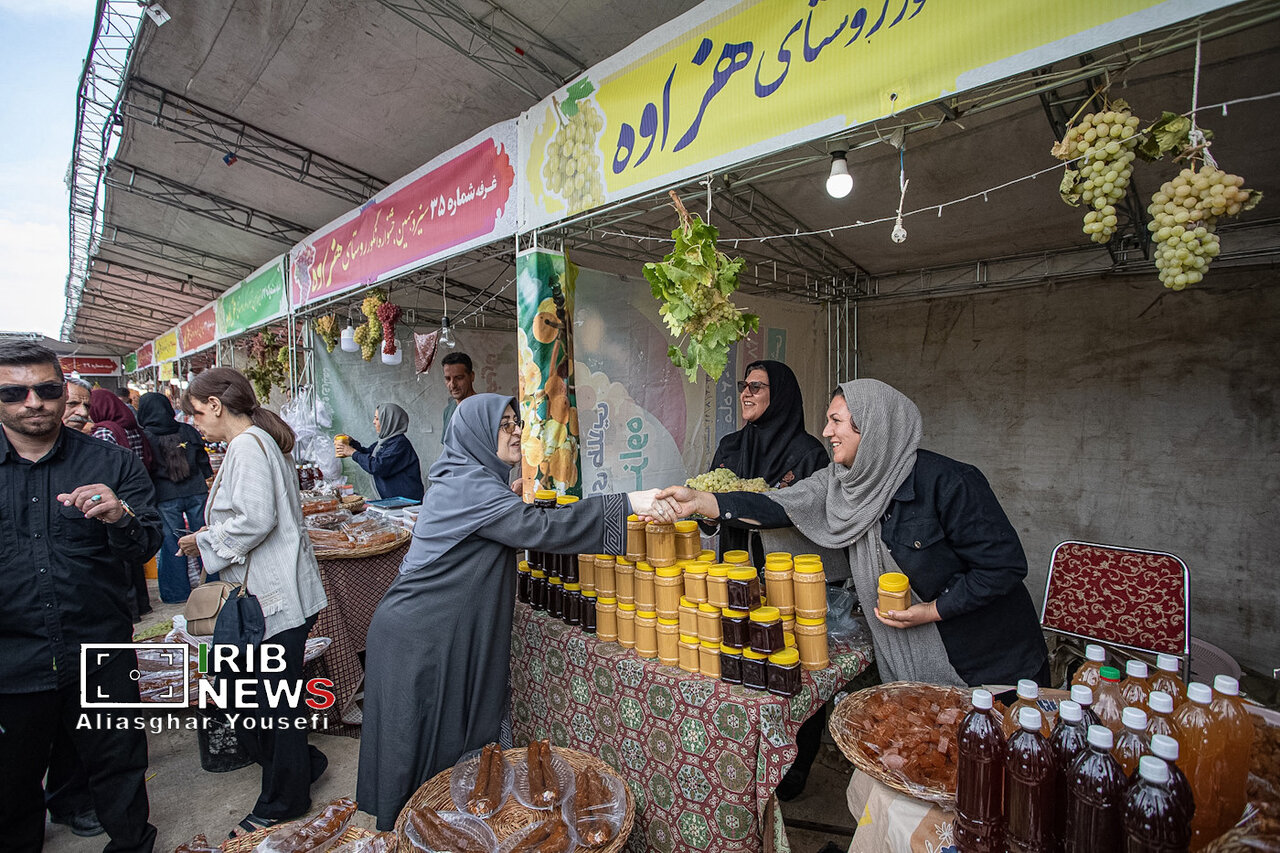 سخنگوی دولت در جشنِ شیرینِ روستای هزاوه | تصاویر