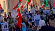 زنجیره حمایت از دختران مسلمان آذربایجان + ویدئو