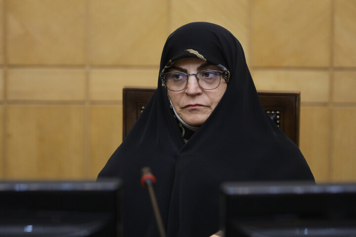 زهره لاجوردی