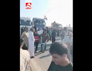 تصاویری از اعتراض متفاوت عراقی ها به بسته بودن گذرگاه چذابه | ویدئو