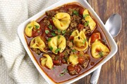 طرز تهیه سوپ تورتلینی؛ یک شام گرم و دلچسب با عطر و طعم ایتالیایی برای شب‌های پاییزی
