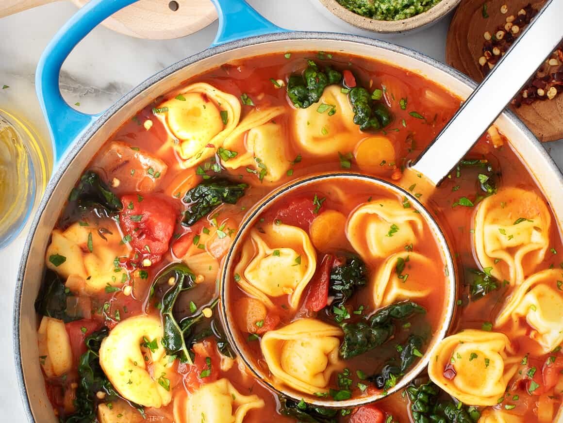 طرز تهیه سوپ تورتلینی؛ یک شام گرم و دلچسب با عطر و طعم ایتالیایی برای شبهای پاییزی