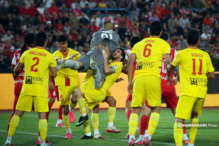 تصاویر بازی پرسپولیس 0- 1 فولاد| لیگ برتر فوتبال