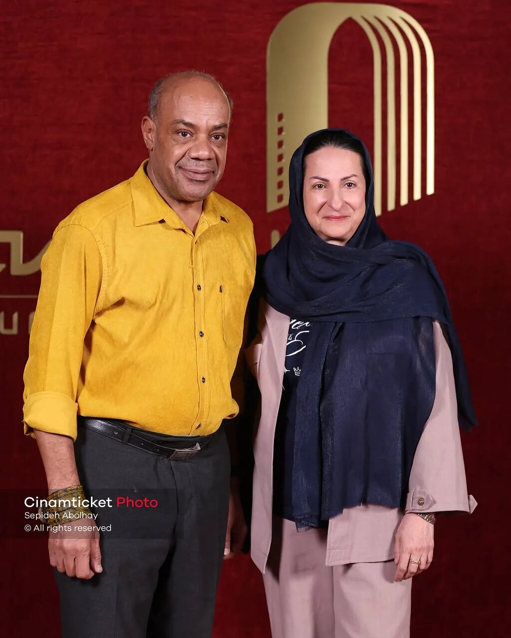 تصاویری از بازیگر «مختارنامه» در کنار همسرش در جشن خانه سینما