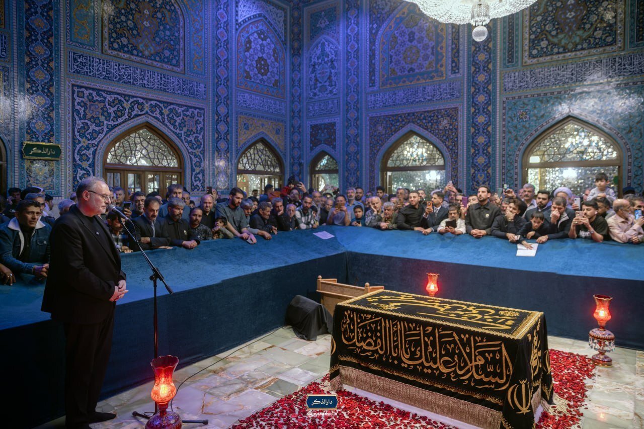 شعرخوانی افشین علاء در رواق دارالذکر | تصاویر