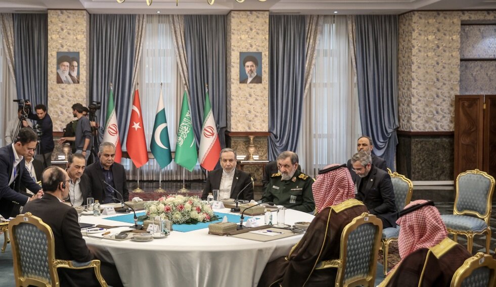 ۸ پیام خاص و راهبردی نشست تهران |  ۶ محور مهم رایزنی ها چه بود؟