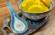 طرز تهیه ترشی موسیر خانگی؛ از روش سنتی تا ترکیب خوشمزه با رب انار