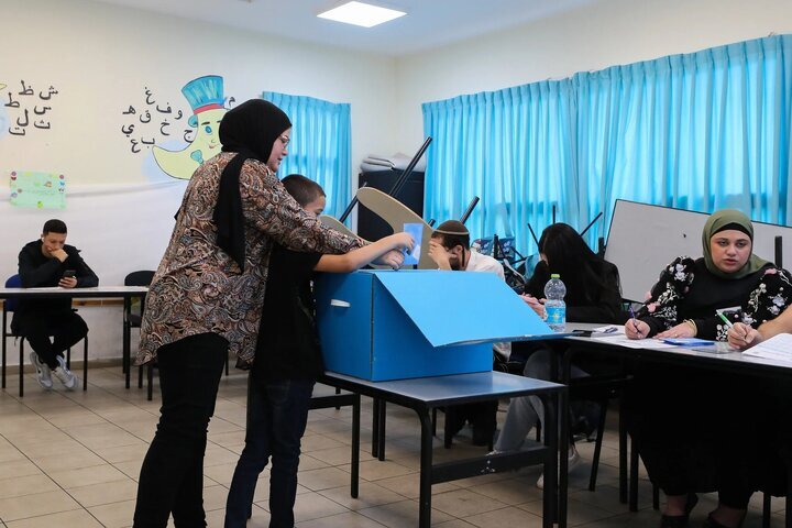 آغاز انتخابات در اسرائیل؛ زمان پایان کار نتانیاهو فرا رسید؟ | آخرین وضعیت نظرسنجی ها؛ احتمال تغییر دولت