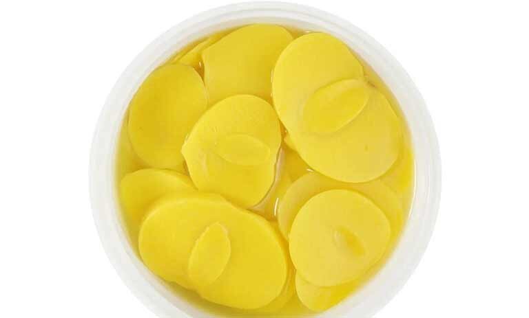 طرز تهیه ترشی موسیر خانگی؛ از روش سنتی تا ترکیب خوشمزه با رب انار