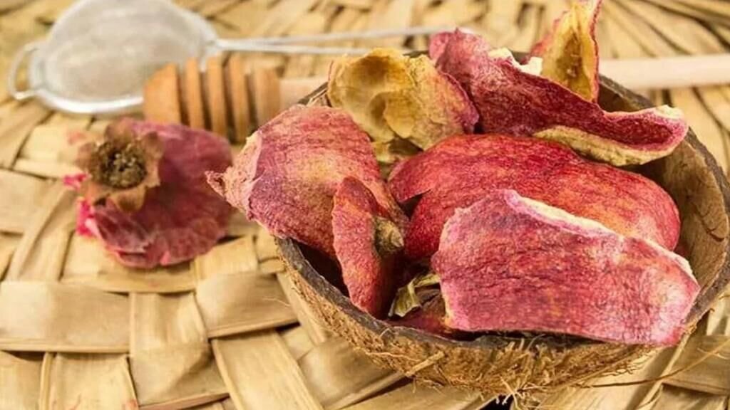 پوست انار را دور نریزید؛ خواص شگفتانگیز عصاره پوست انار