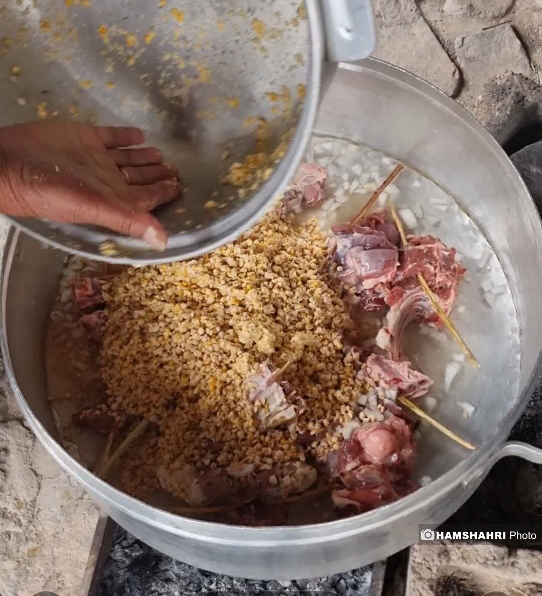 ۱۵۰  سال نذر و همدلی پای یک دیگ؛ قصه آبگوشت شریکی بم