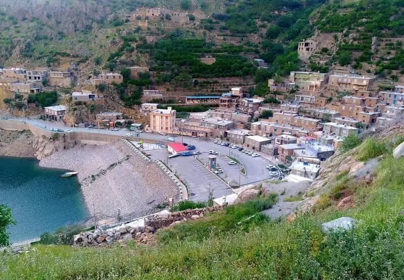 نگینهای پلکانی ایران | سفری تصویری به تماشاییترین روستاهای پلکانی در گوشهوکنار ایران