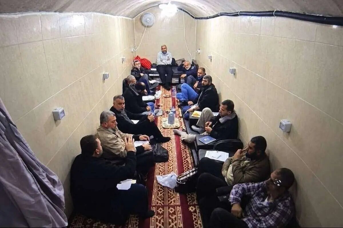تصاویر اختصاصی الجزیره از جلسات فرماندهان ارشد حماس و شهید محمد ضیف