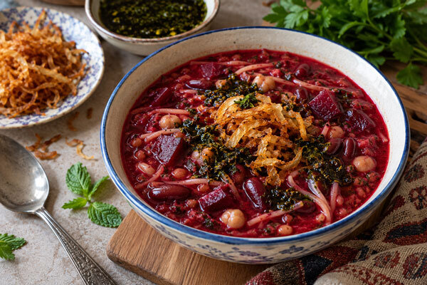 این آش تسکین خوبی برای سرماخوردگی‌های پاییزی است