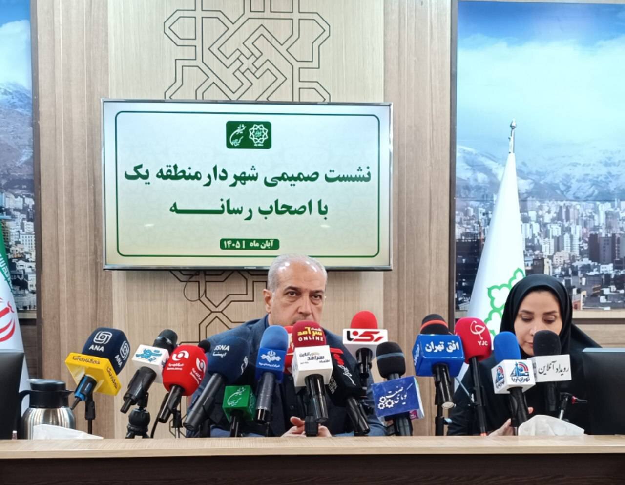 احیای درختان خیابان ولیعصر و میدان تجریش/ گلابدره تهران متحول می شود